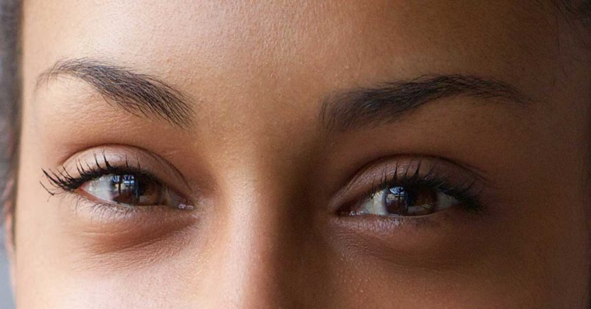 glaucoma Glaucoma é a principal causa da cegueira irreversível, mas pode ser controlada